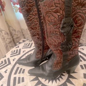 Black & Brown Women’a Cowboy Boots